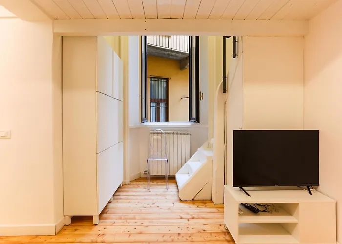 The Best Rent - Characteristic Apartment In Crocetta Area