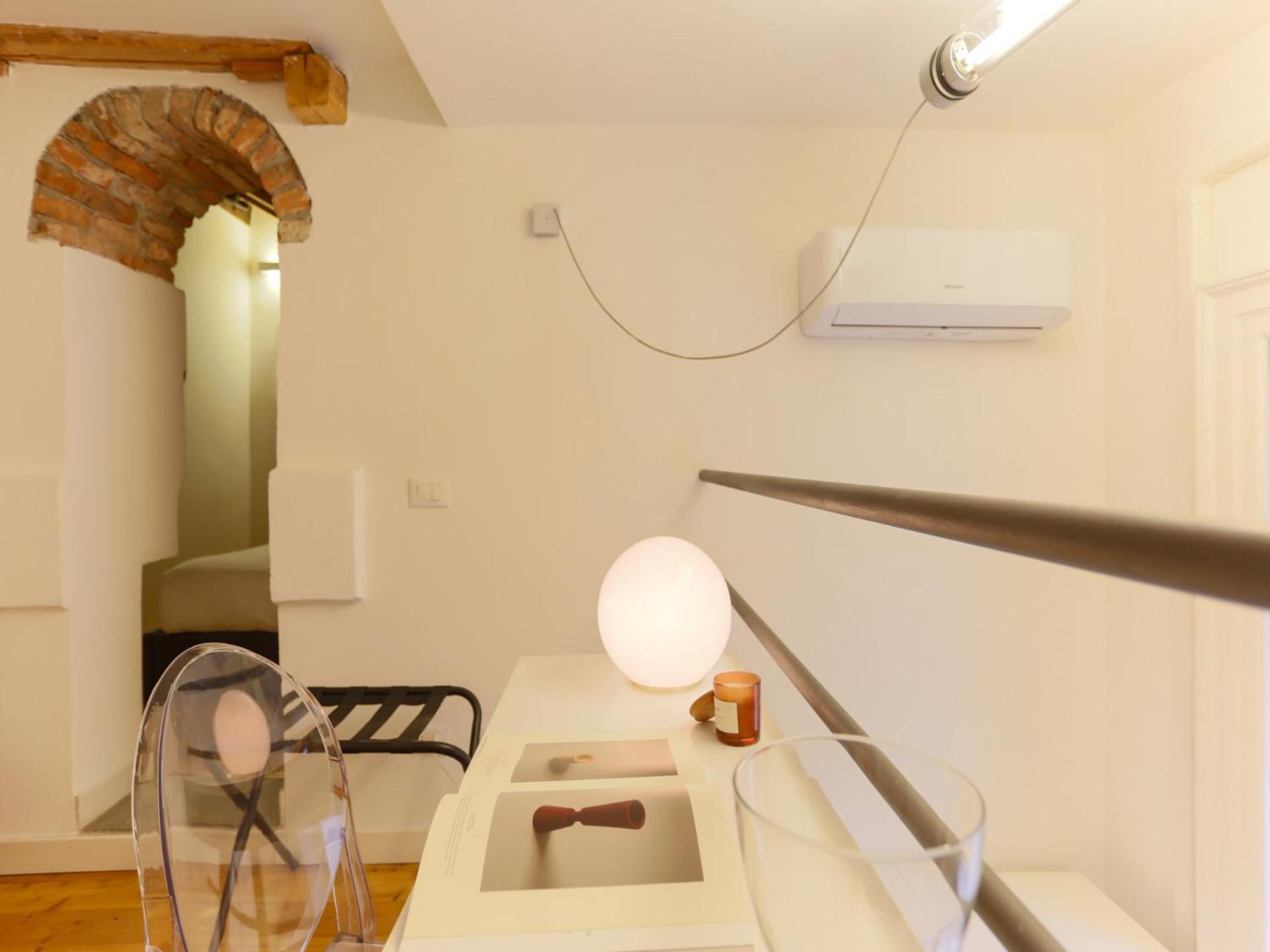 The Rent - Characteristic In Crocetta Area Apartment Milan